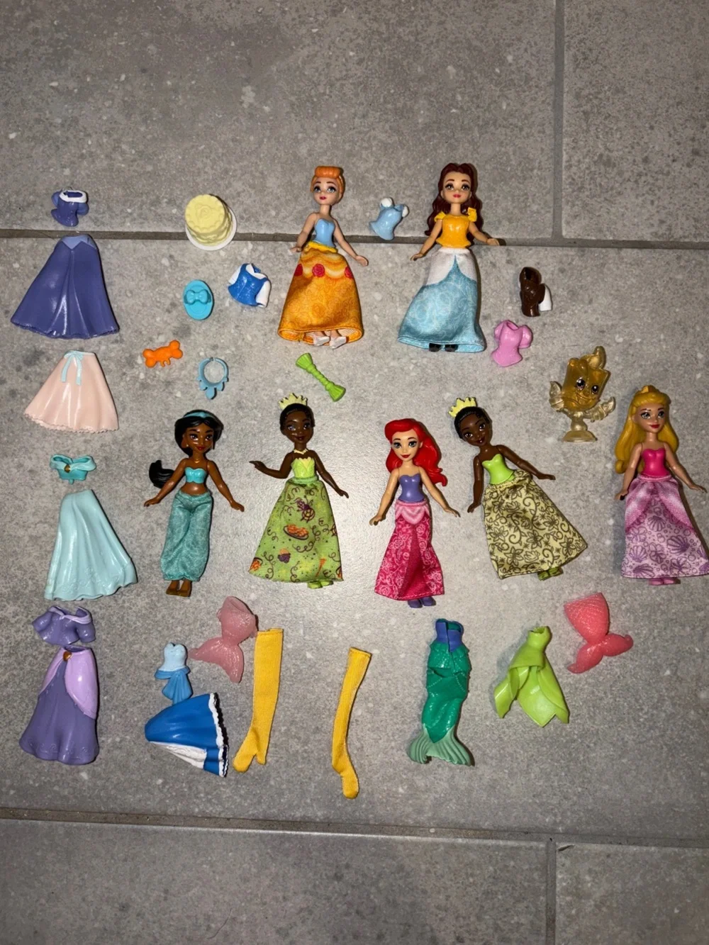 Disney Princess Mini Dolls Mix Match Outfit jasmine tiana ariel belle Cinderella